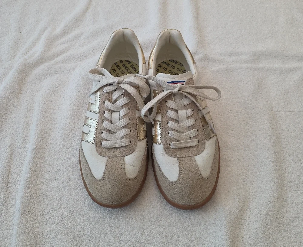 Back 70 Women's White & Taupe Lace-Up Sneakers with Metallic Gold Accent - Picture 4 of 8